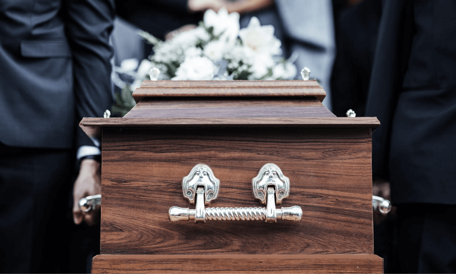 Chaos Erupts at Funeral in Kakamega as Furious Mourners Chase Pastor Away Over Cultural Disrespect!