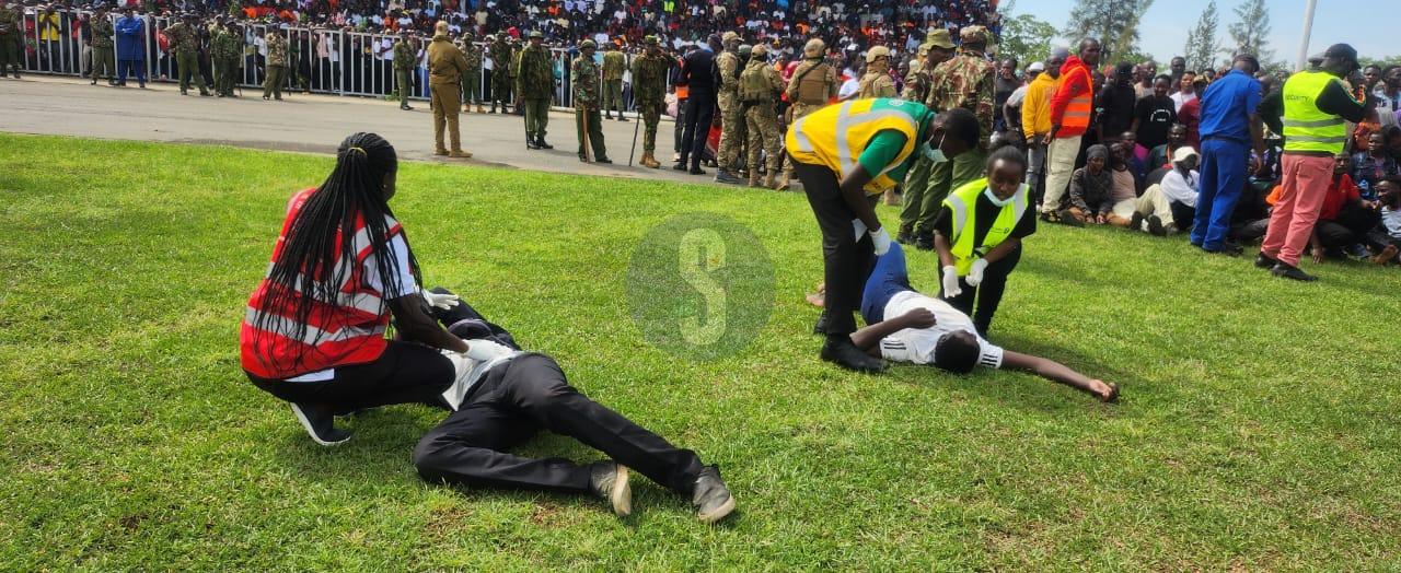 Hundreds Collapse in Wave of Grief at Raila Odinga Viewing in Kisumu — Crowd Control Cracks Amid Emotional Overload.