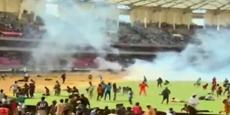 Police Fire Tear Gas at Kasarani Stadium to Scatter Mourners — Public Viewing Descends into Violence.